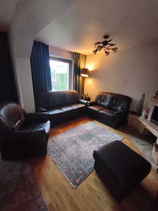 Zestaw skórzany 3+2+1+ pufa