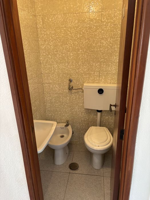 Aluga-se escritório