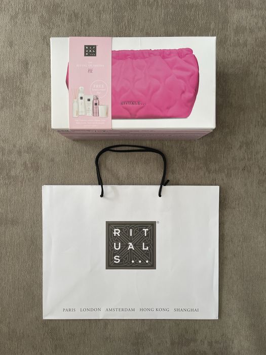 Rituals of Sakura duży zestaw z kosmetyczką i kosmetykami