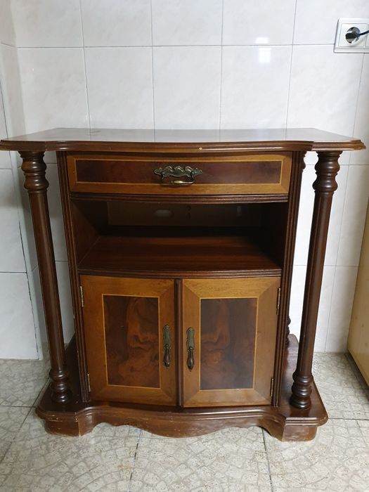 Móvel multiusos madeira