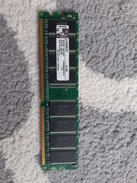 Pamięć RAM Kingston DDR DIMM 400MHz 1 GB