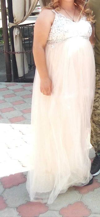 Продам вечірню сукню