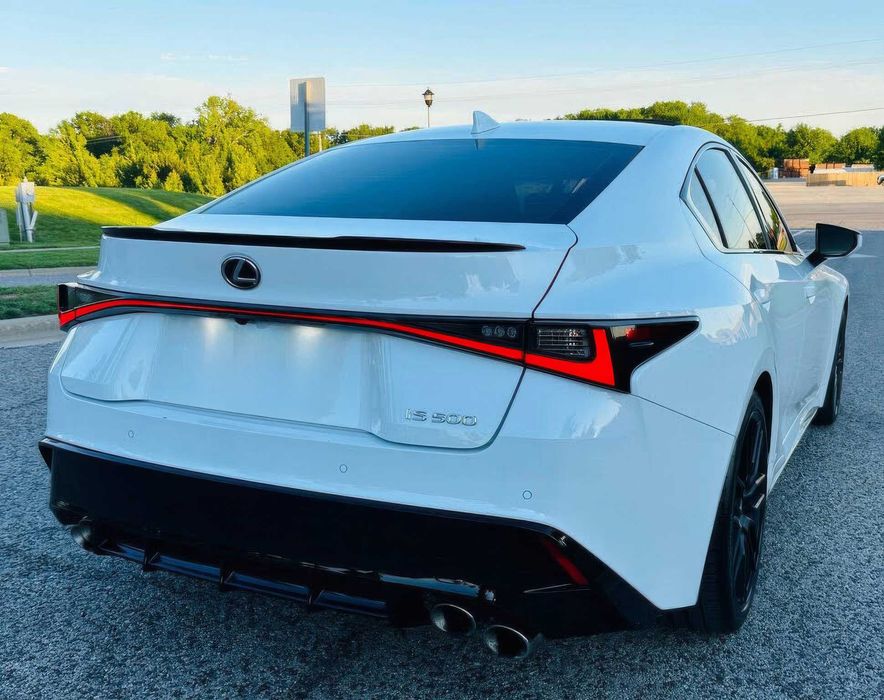 Lexus IS500 F Sport Performance Premium      2023