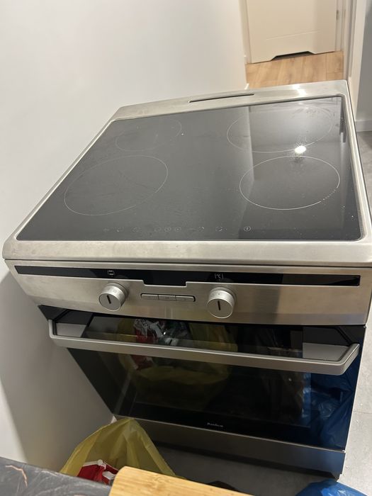 Kuchenka indukcyjna wolnostojaca Amica