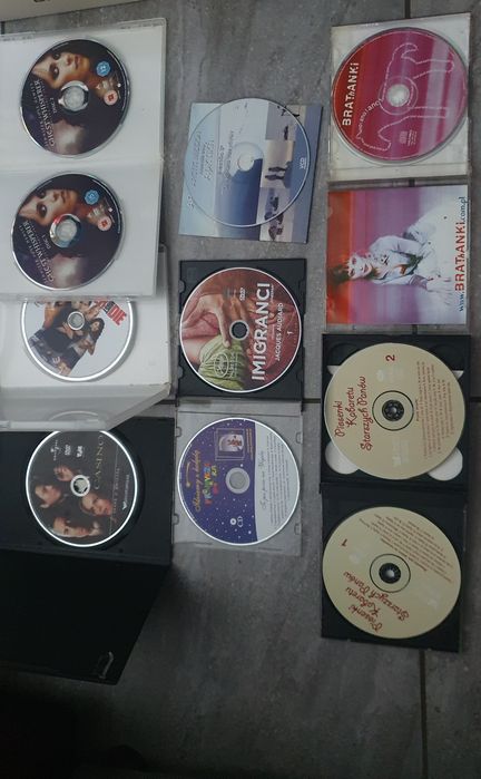 Zestaw płyt CD VCD DVD Brathanki/Kabatetu Starszych Panów Casino Kolęd