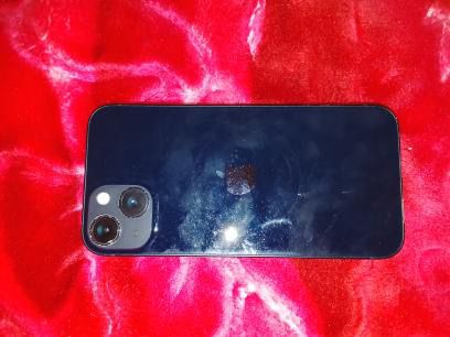 Iphone 13.                .