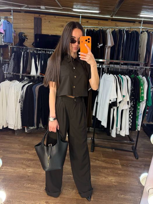 Жіночі літні костюми Miu miu та Celine