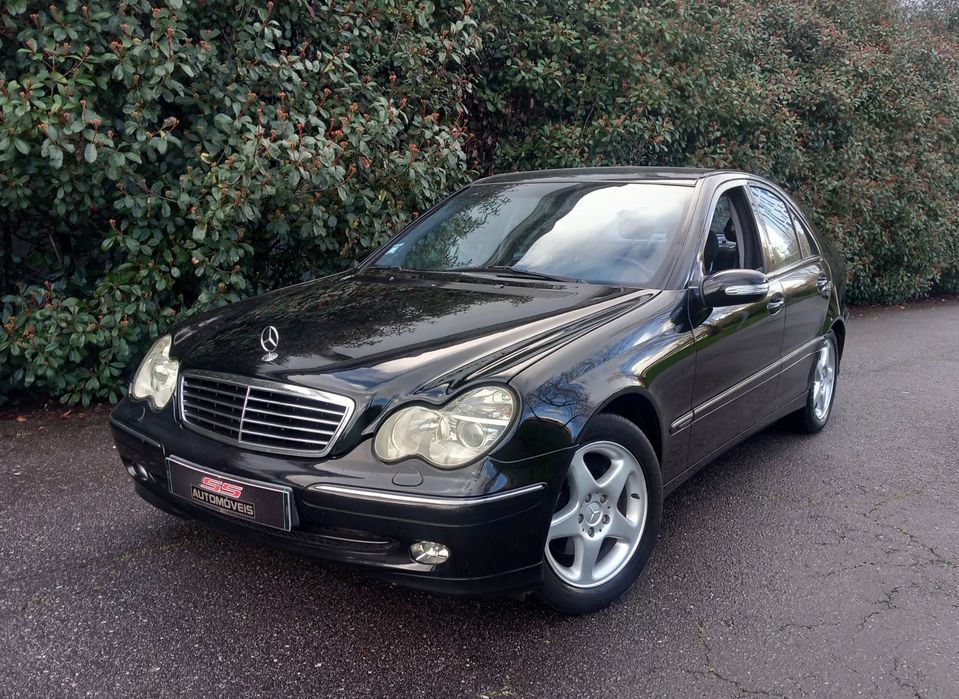 Mercedes-Benz C 220