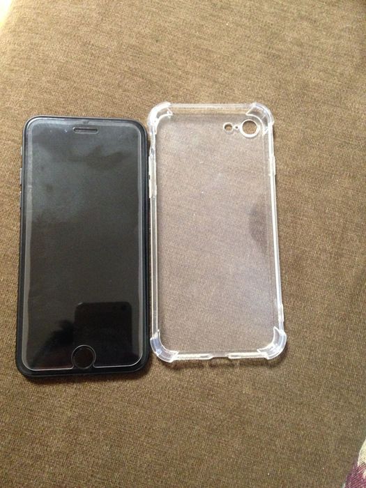 Iphone se 2020 ідевльний стан