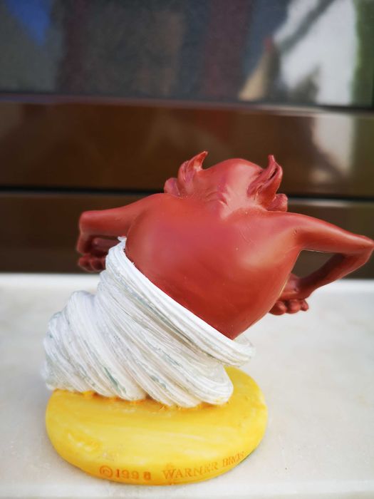 Figura Looney Tunes - Tasmanian Devil - Warner Bros