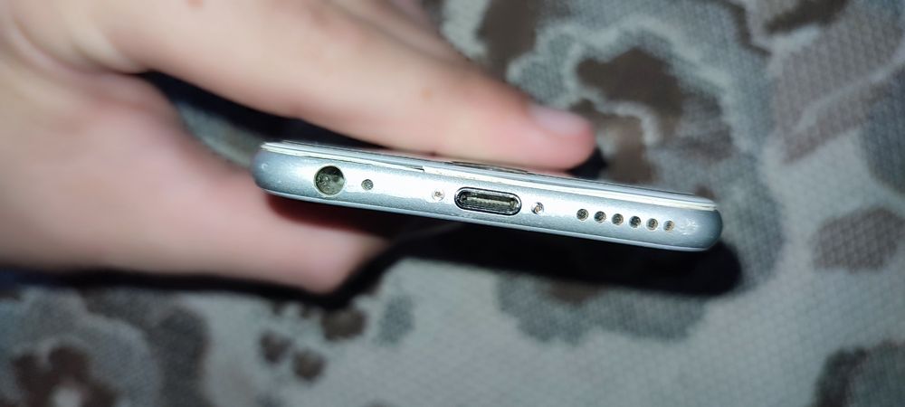 Iphone 6 без батареи