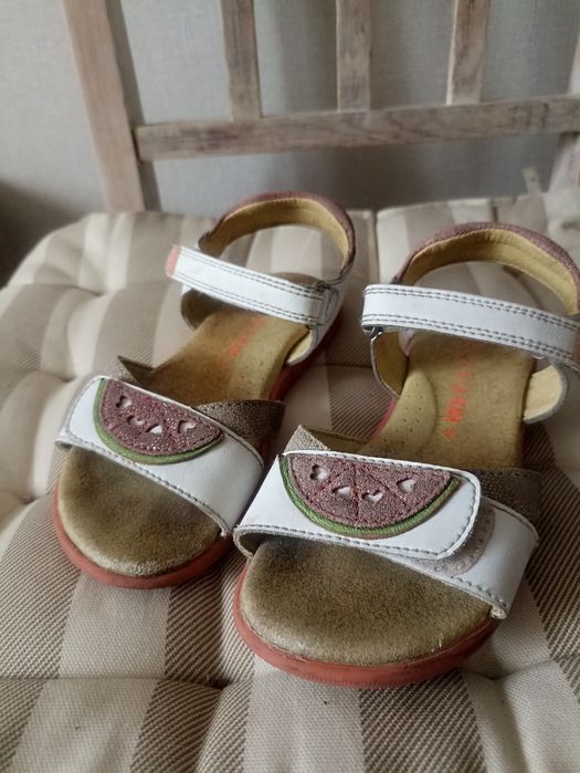 Босоніжки Agatha ruiz de la prada geox 29р