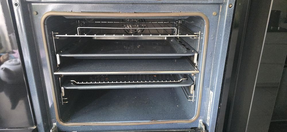 Piekarnik Samsung BT63TDBFGB do  zabudowy