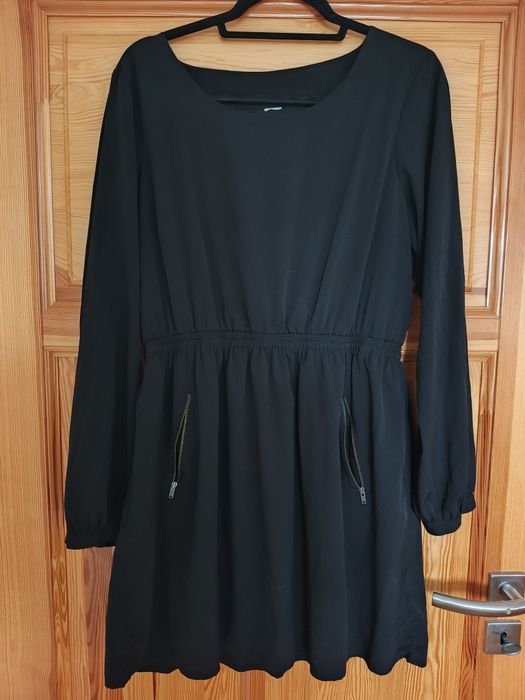Czarna sukienka, rozm.38