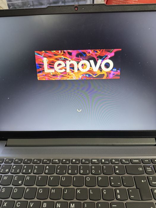 Lenovo ideapad slim 3