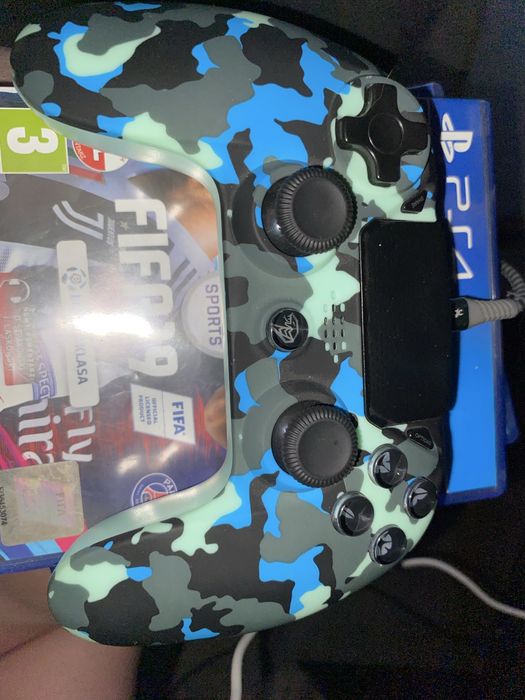 Ps4 / playstation 4 fat