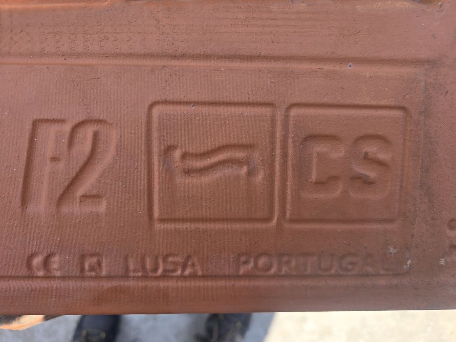 Telhas CS bom estado
