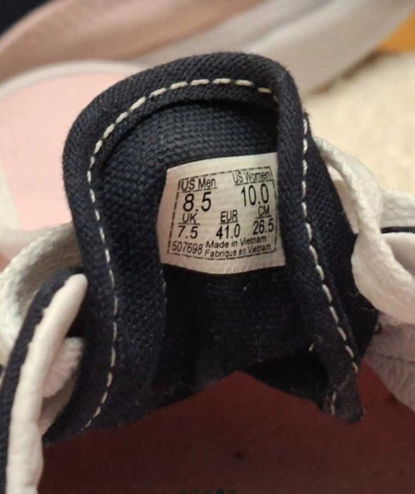 Buty Vans 42 materiałowe