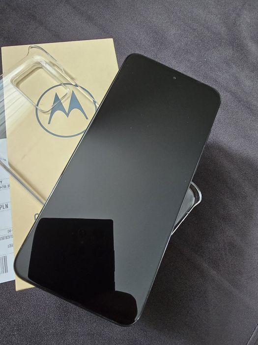 Motorola edge 30 NEO 8/128GB Black Onyx

Telefon mozna powiedziec ze n