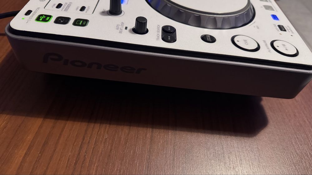 Pioneer XDJ-R1 (All-in-One)