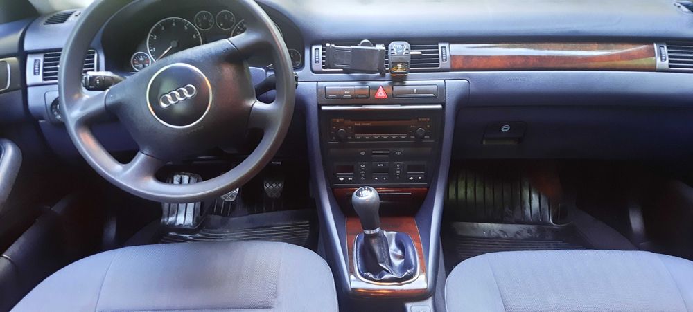Audi A6 C5 2.4 V6 stan idealny
