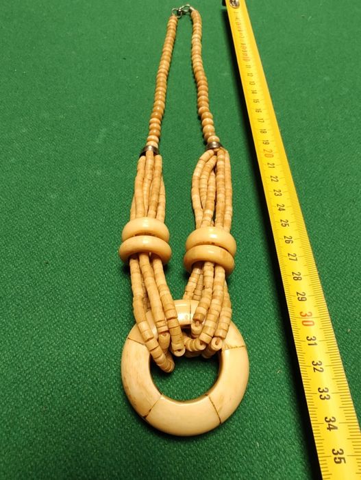 Naturalna kość naszyjnik