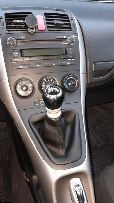 Toyota auris benzyna+gaz