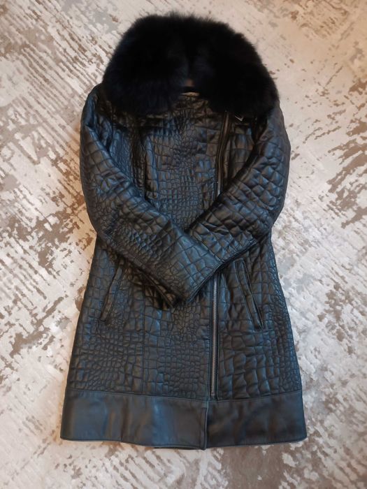 Куртка шкіряна демі