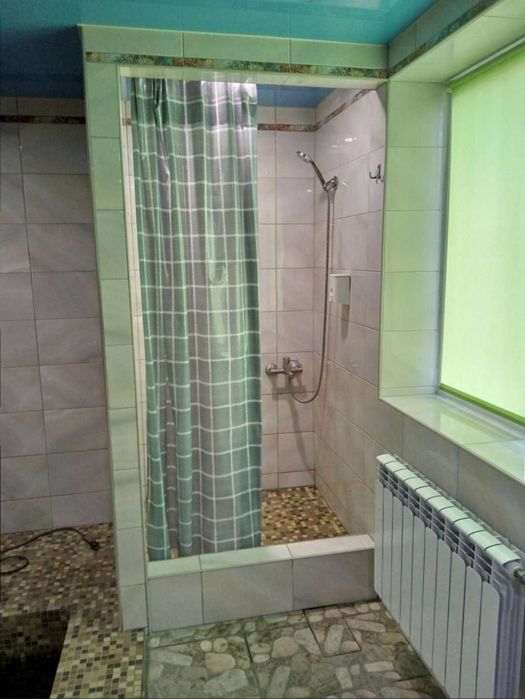 Продаж 2 поверхового Будинку. Власниця.