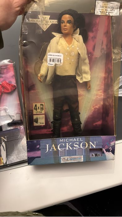 Boneco Michael Jackson