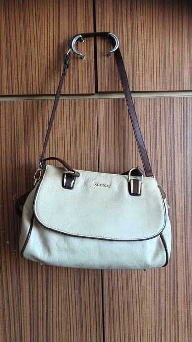 Torebka Kazar jasnobeżowo-brązowa