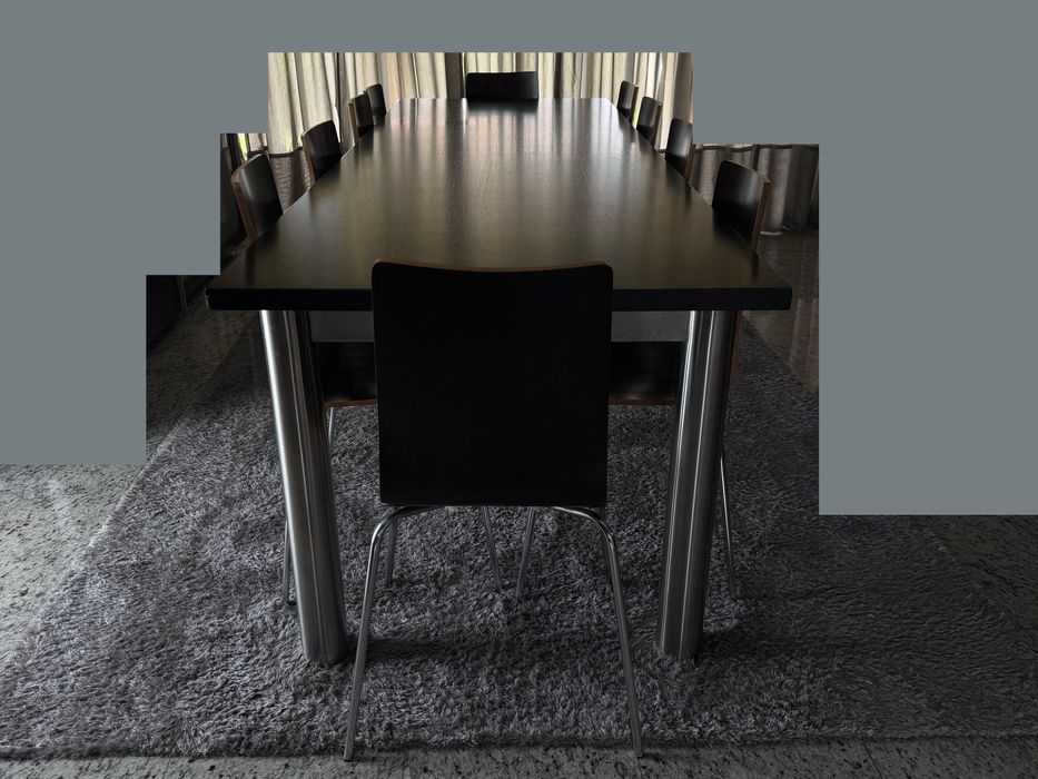 Conjunto de (mesa) e (10 cadeiras)