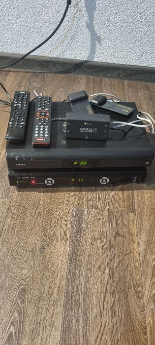 Philips DSR 7201/91 HD Philips DSR 6201/91HD Splitter SMALL2 z 2kartam