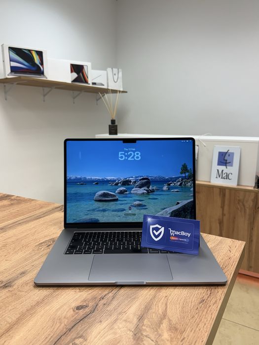 15” MacBook Air 2024 M3/16GB/512GB — SpaceGray — Рідна Батарея: 95%