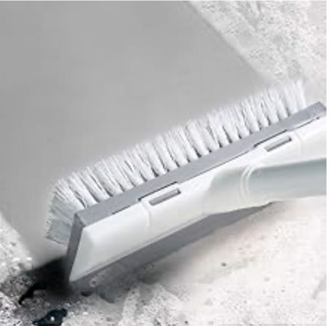 Дековая щетка 2 в 1 с водосгоном