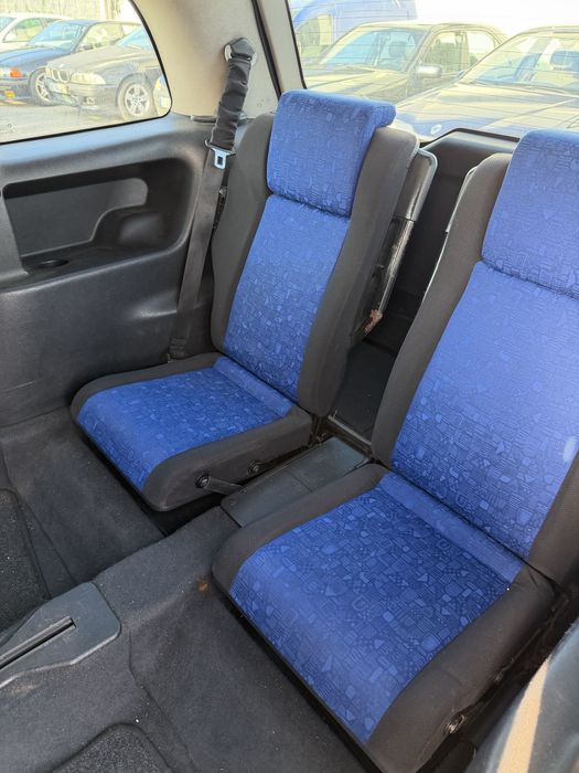 Opel zafira 2.0 dti 7L — photo 5