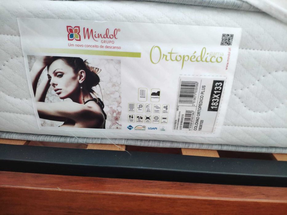 Cama de casal de estilo + estrado + colchão64585340284801124