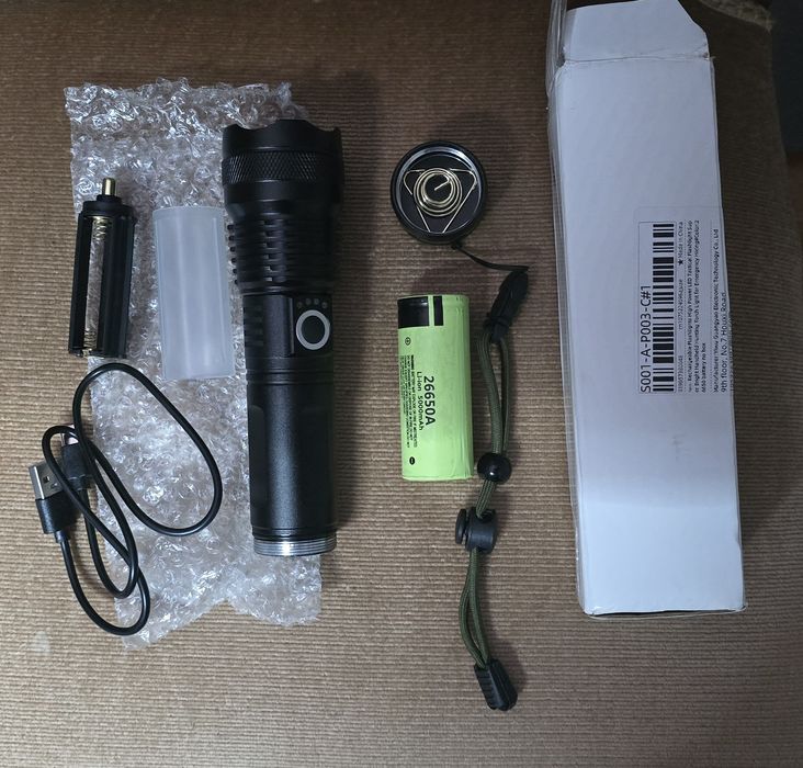 Lanterna LED alta potência