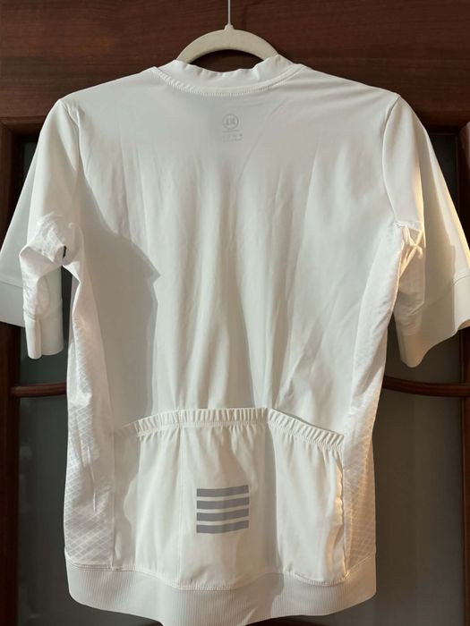 Sprzedam bluzke treningowa-sportowa