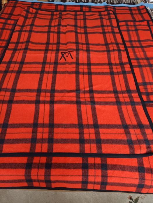 Ковдра вовняна з накидками