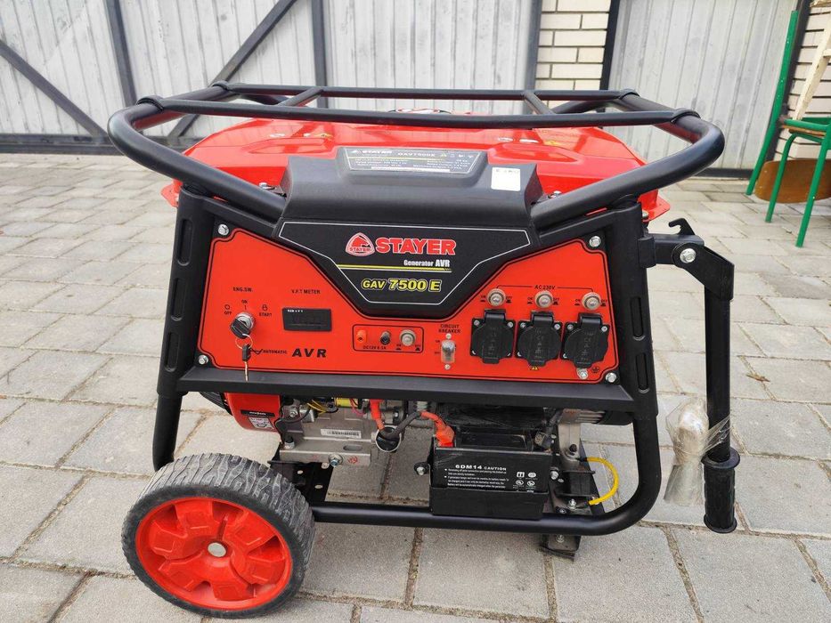 Бензиновий генератор STAYER GAV 7500 E
