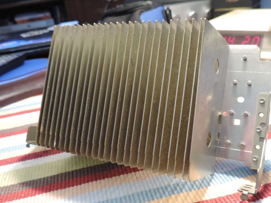 Technics SU V500 - radiator