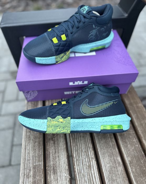 ОРИГІНАЛ Nike Lebron Witness 8 Blue FB2239-402