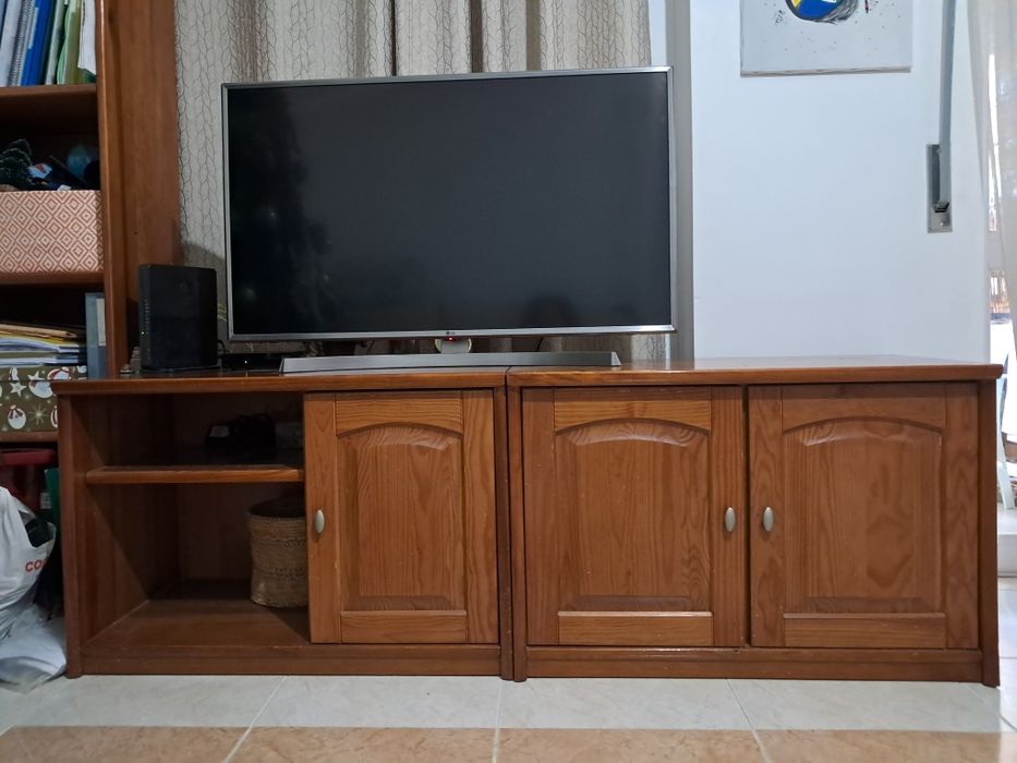 Movel de sala completo em pinho