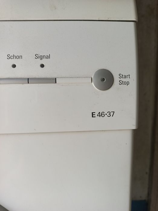 Пралк Bosch + сушка Siemens