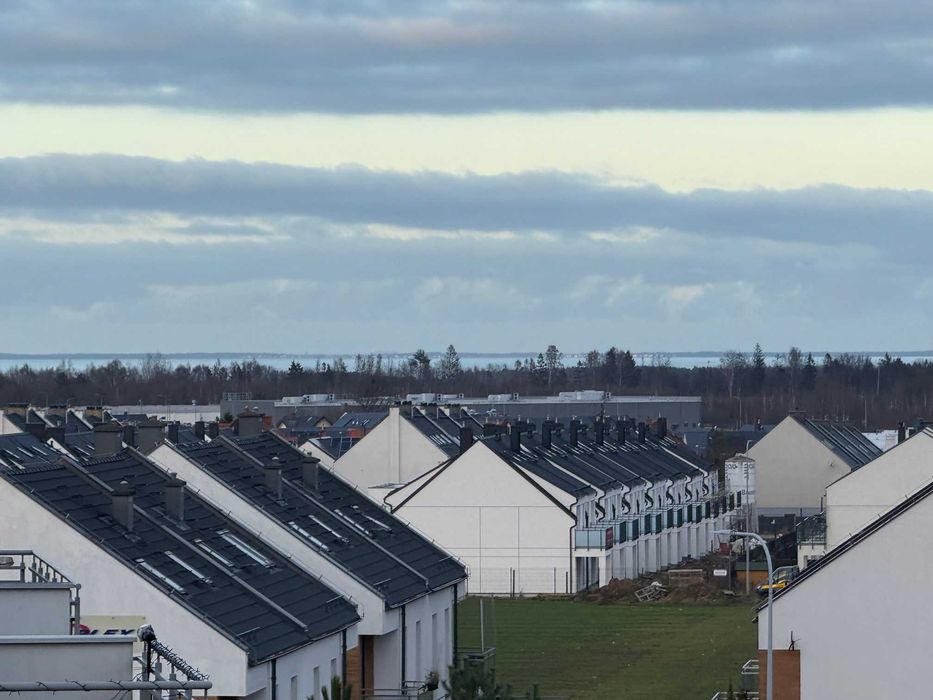 Mieszkanie 3 pokoje 70.11 m2 / 3/4 piętro - hala garażowa