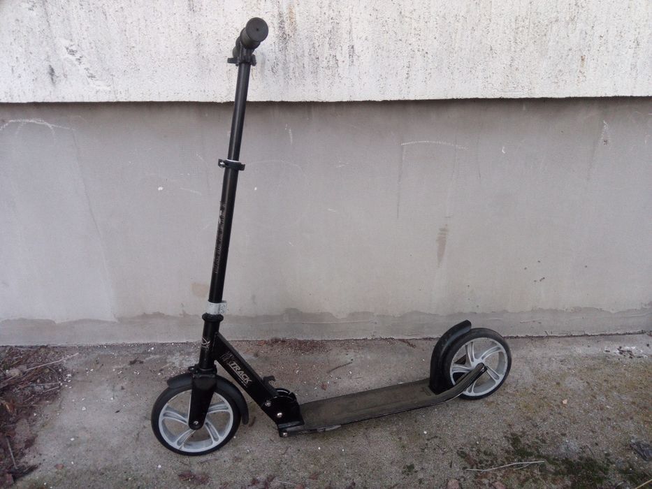 Hulajnoga w dobrym stanie