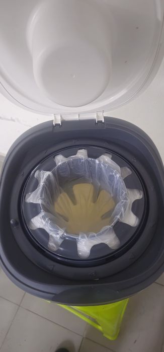 Contentor de Fraldas TOMMEE TIPPEE Twist &c