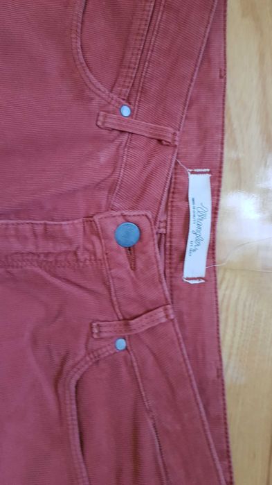 Spodnie sztruksowe *Wrangler*elastan