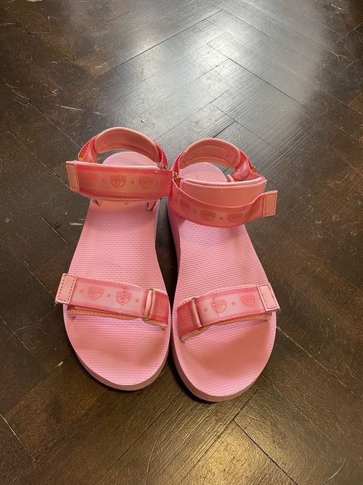 Босоніжки Chiara Ferragni 26см